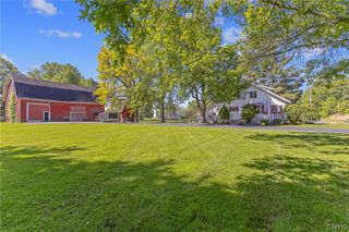 6176 Lakeshore Road, Cicero, NY 13039