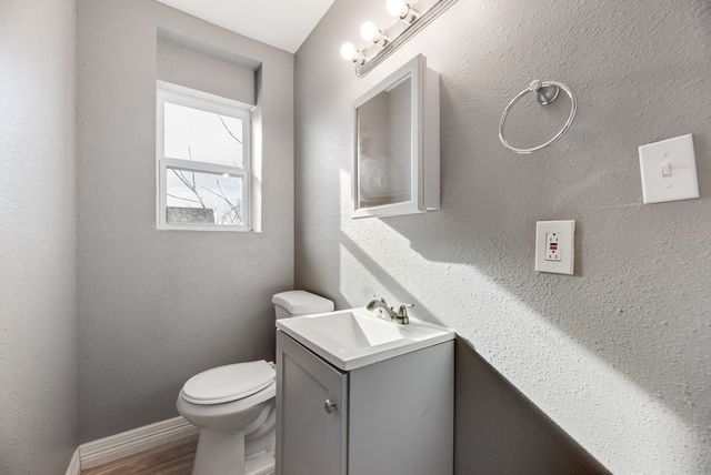 815 N Travis Street, Sherman, TX 75090