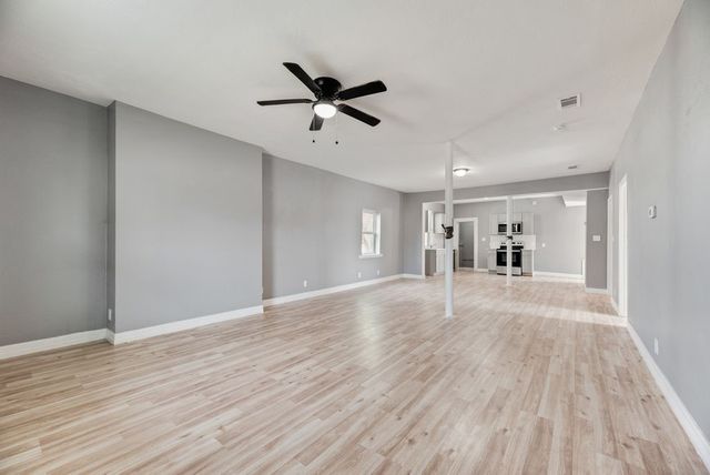 815 N Travis Street, Sherman, TX 75090