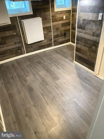 355 TREE ST, Philadelphia, PA 19148