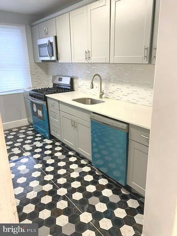 355 TREE ST, Philadelphia, PA 19148