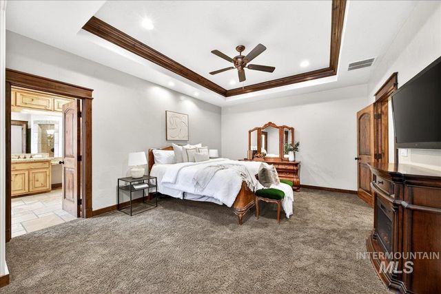 5627 N Morpheus Place, Meridian, ID 83646