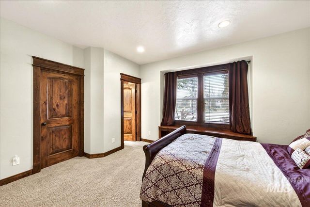 5627 N Morpheus Place, Meridian, ID 83646