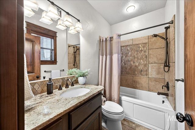 5627 N Morpheus Place, Meridian, ID 83646