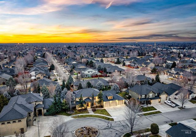 5627 N Morpheus Place, Meridian, ID 83646