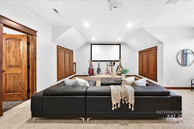 5627 N Morpheus Place, Meridian, ID 83646