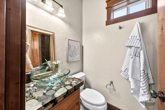 5627 N Morpheus Place, Meridian, ID 83646