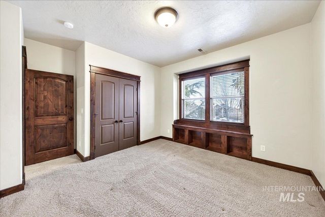 5627 N Morpheus Place, Meridian, ID 83646