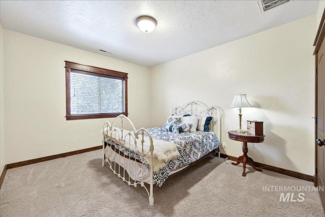 5627 N Morpheus Place, Meridian, ID 83646