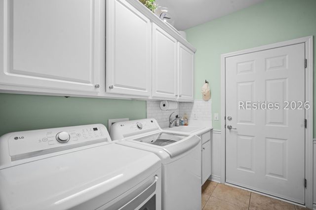 1 Abbotsbury Pl, Bluffton, SC 29910