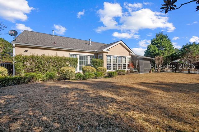 1 Abbotsbury Pl, Bluffton, SC 29910
