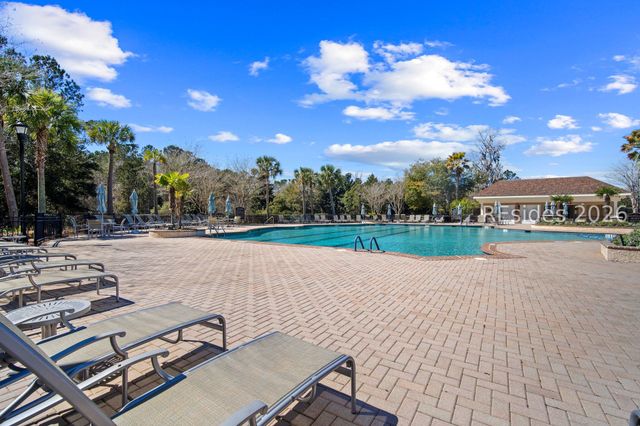 1 Abbotsbury Pl, Bluffton, SC 29910