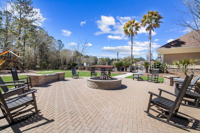 1 Abbotsbury Pl, Bluffton, SC 29910