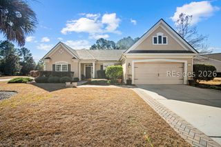 1 Abbotsbury Pl, Bluffton, SC 29910