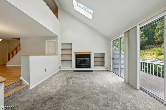 99 Sleepy Holw, Sparta Twp., NJ 07871