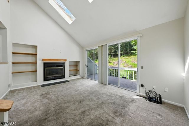 99 Sleepy Holw, Sparta Twp., NJ 07871