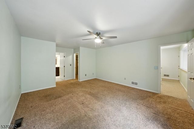 99 Sleepy Holw, Sparta Twp., NJ 07871