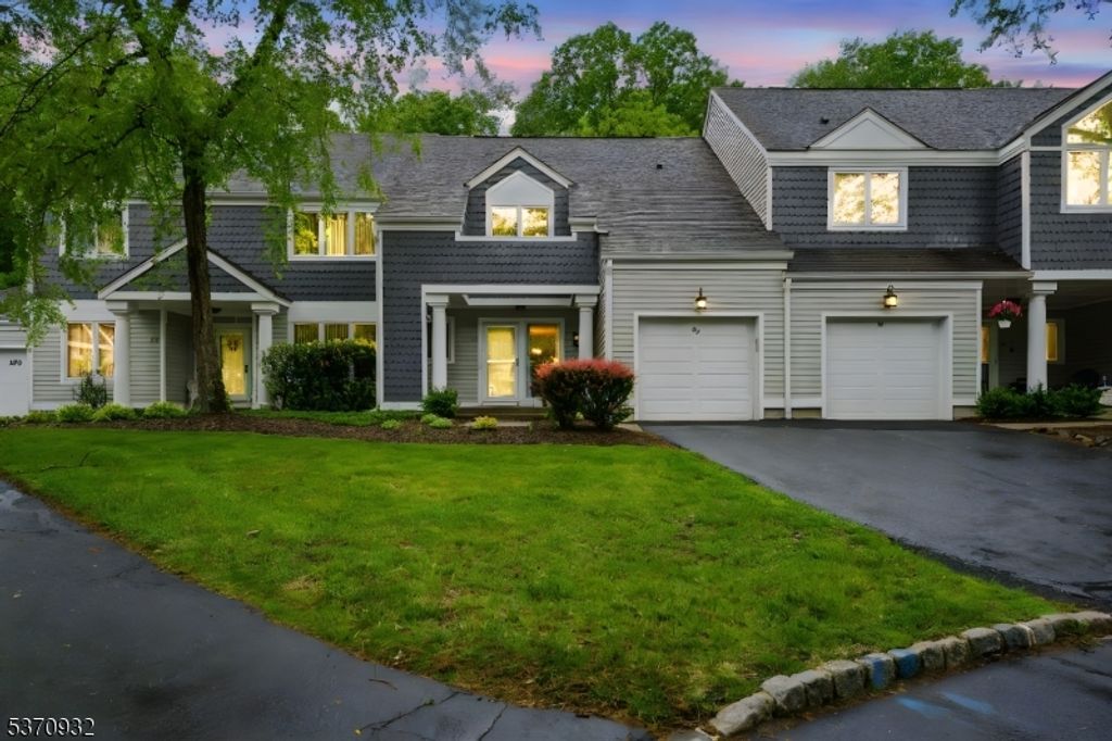 99 Sleepy Holw, Sparta Twp., NJ 07871