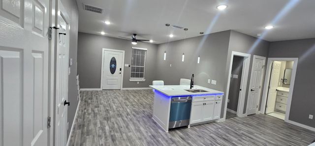 805 Fletcher Street, Gainesville, TX 76240