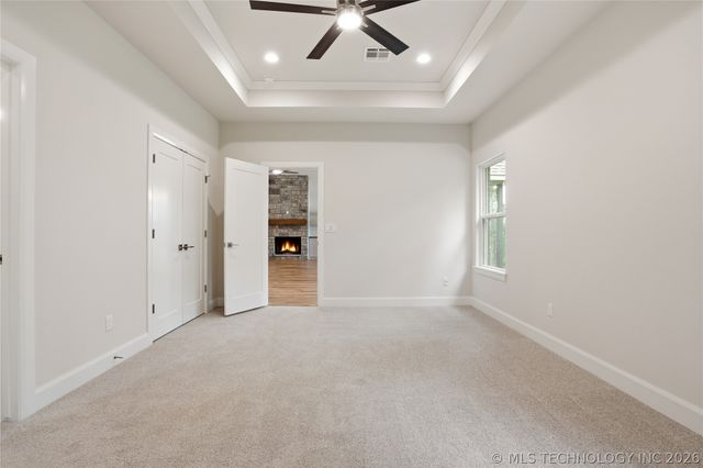 1305 Falls Drive, Sapulpa, OK 74066