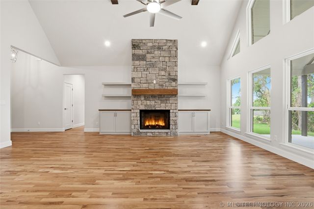 1305 Falls Drive, Sapulpa, OK 74066