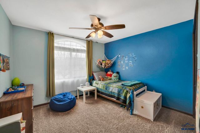 4208 VINECLIFF DR, Rapid City, SD 57703