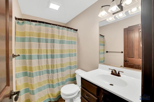 4208 VINECLIFF DR, Rapid City, SD 57703