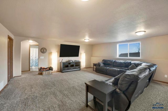 4208 VINECLIFF DR, Rapid City, SD 57703