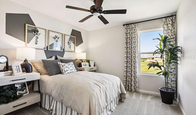 152 FLAG LILLY LANE, Umatilla, FL 32784