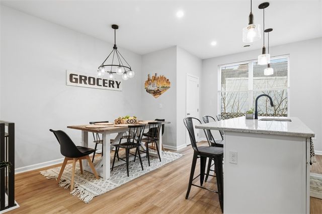 1912 Fox Way, South Side, PA 15203