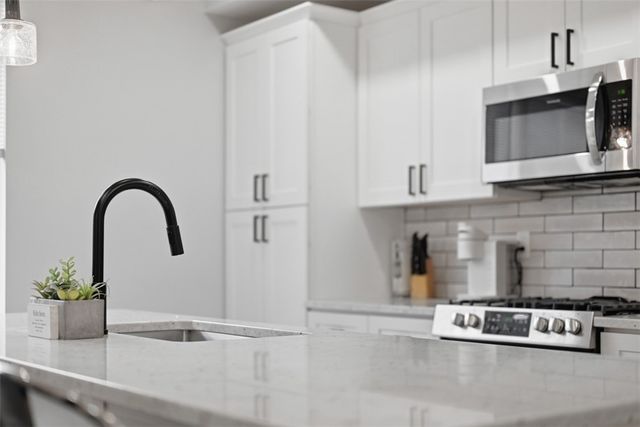 1912 Fox Way, South Side, PA 15203