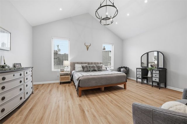 1912 Fox Way, South Side, PA 15203