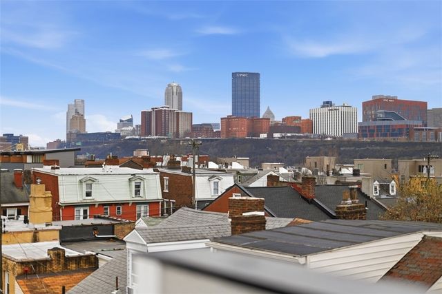 1912 Fox Way, South Side, PA 15203