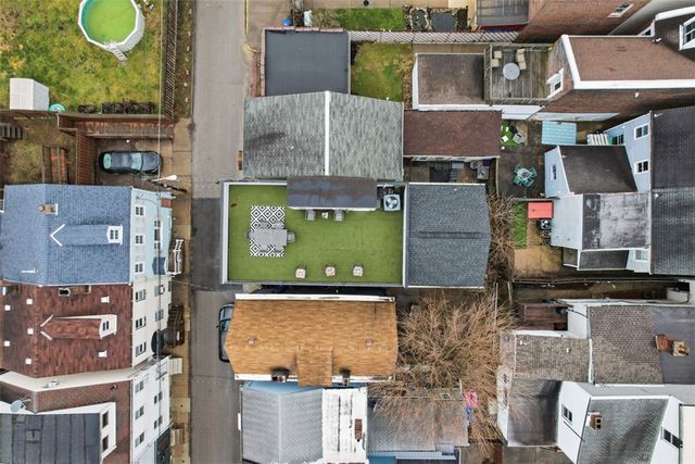 1912 Fox Way, South Side, PA 15203