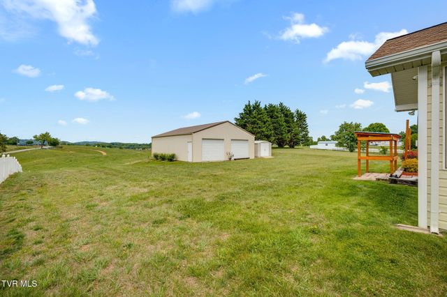 115 Spider Barnes Road, Jonesborough, TN 37659