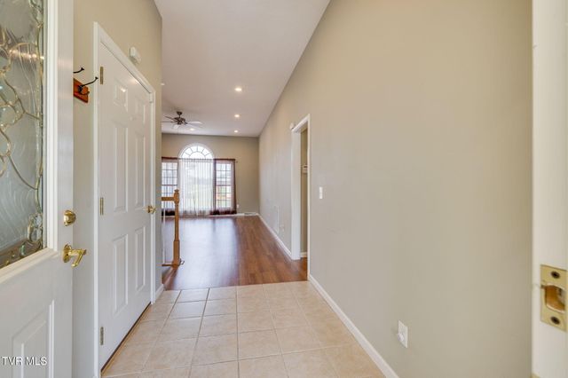 115 Spider Barnes Road, Jonesborough, TN 37659
