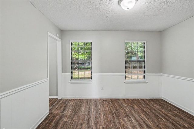 1304 Oakwood Road, Jonesboro, GA 30236