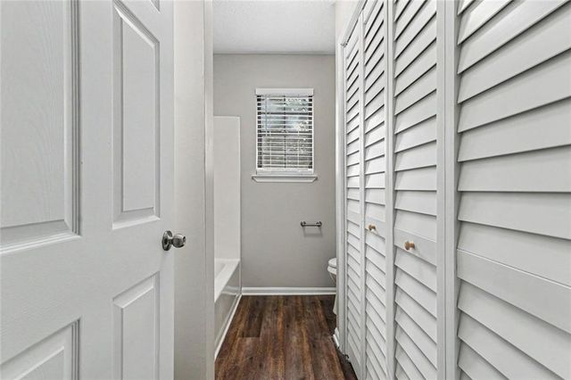 1304 Oakwood Road, Jonesboro, GA 30236