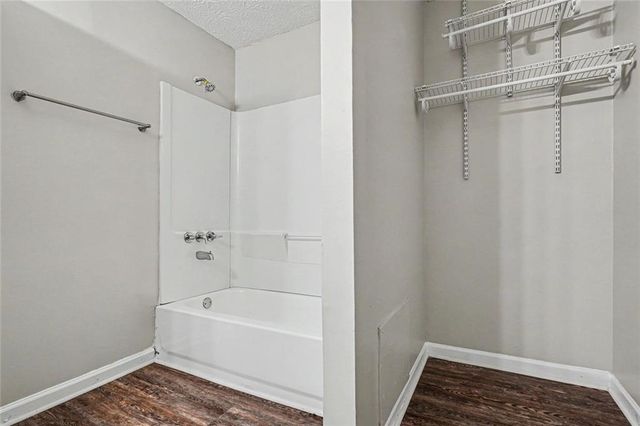 1304 Oakwood Road, Jonesboro, GA 30236