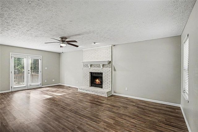 1304 Oakwood Road, Jonesboro, GA 30236