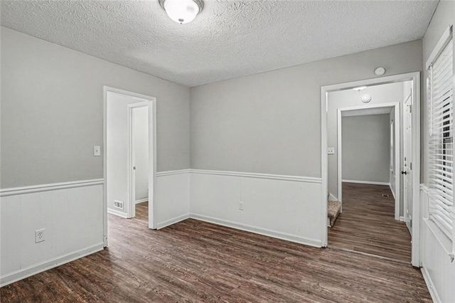 1304 Oakwood Road, Jonesboro, GA 30236