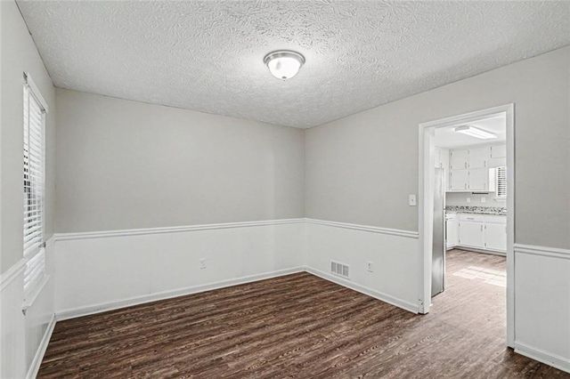 1304 Oakwood Road, Jonesboro, GA 30236