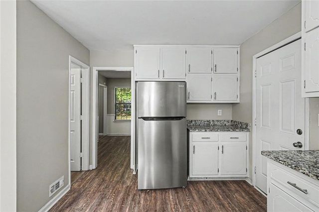 1304 Oakwood Road, Jonesboro, GA 30236