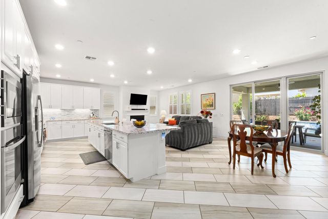 3019 Madrid Dr, El Dorado Hills, CA 95762