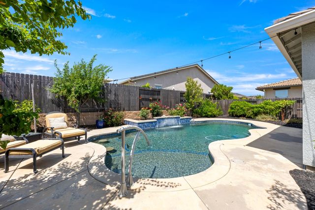 3019 Madrid Dr, El Dorado Hills, CA 95762