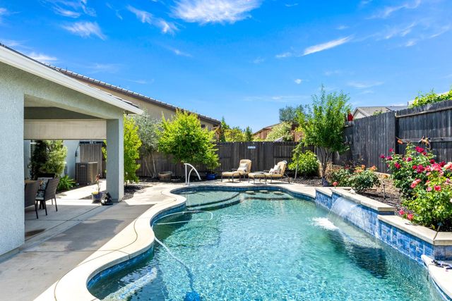 3019 Madrid Dr, El Dorado Hills, CA 95762