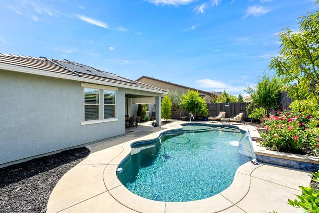 3019 Madrid Dr, El Dorado Hills, CA 95762