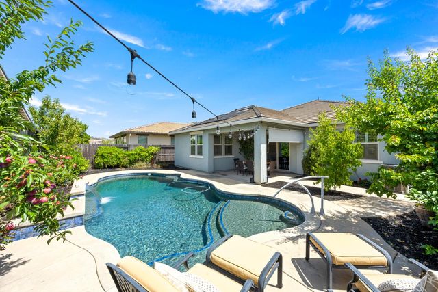 3019 Madrid Dr, El Dorado Hills, CA 95762