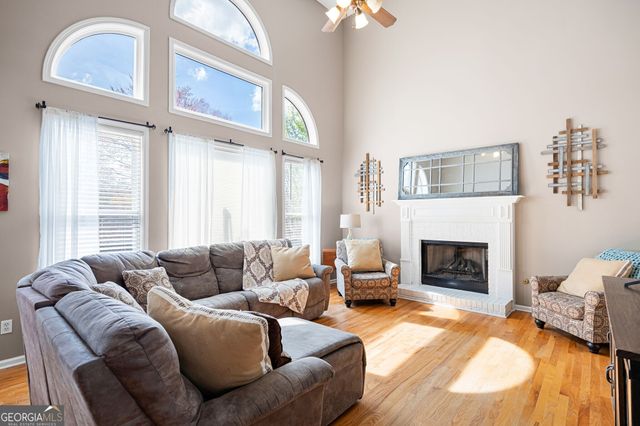 12 Heatherwood Trace, Acworth, GA 30101