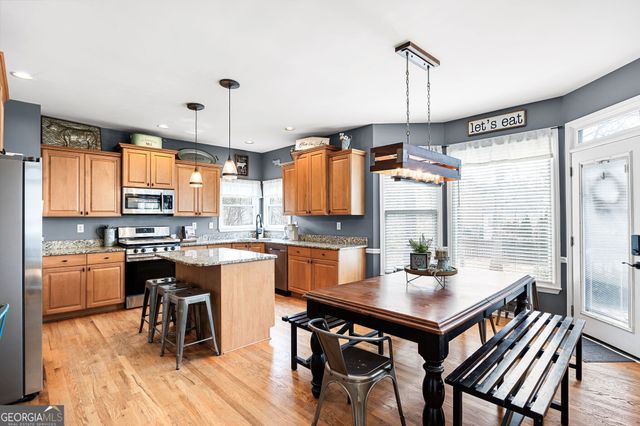 12 Heatherwood Trace, Acworth, GA 30101